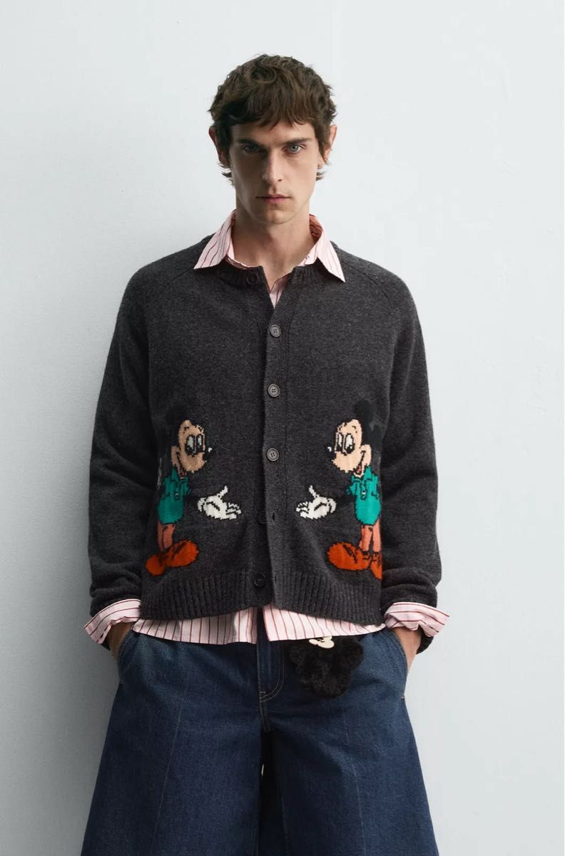 新品未使用 ZARA Disney ミッキーマウスウールカーディガン Mサイズ