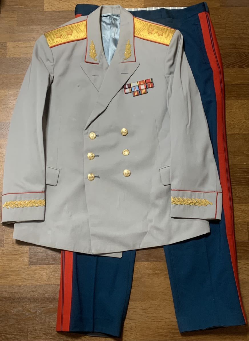 Yahoo!オークション - 希少品 ソ連軍 M69 陸軍 中将 礼服 上下セット