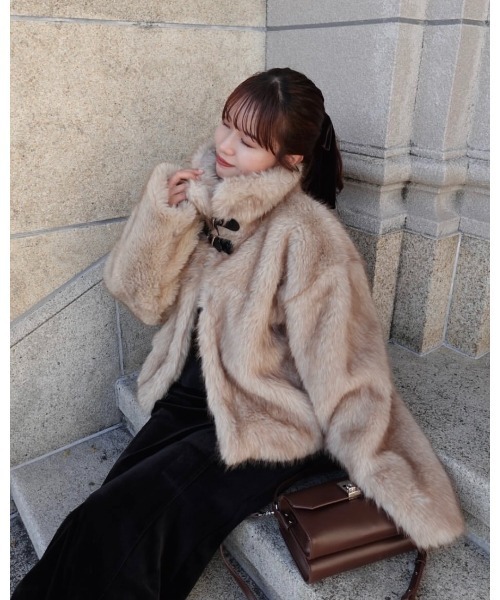 mellowneon（メロウネオン）の「2wayベルトファーコート（その他