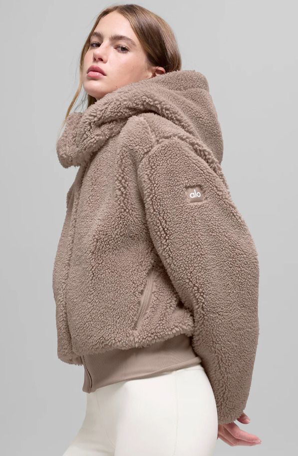 alo YOGA] Foxy Sherpa Jacket ☆Best Seller☆ (ALO Yoga/フリース