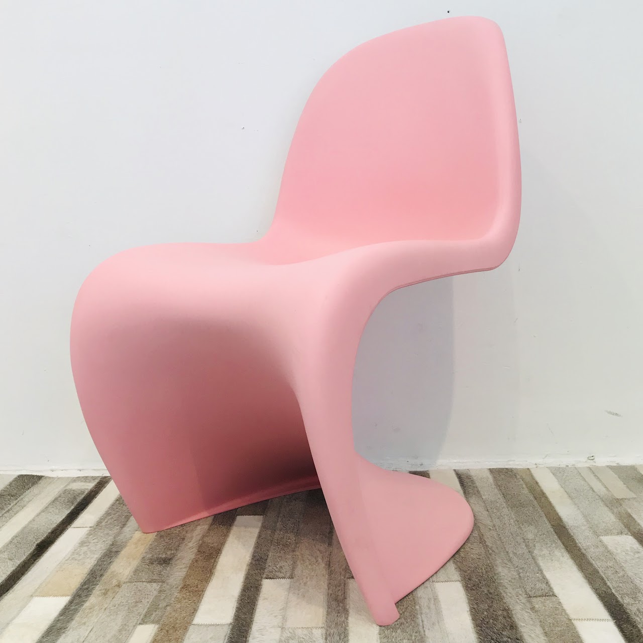 Vitra Panton Chair Pink