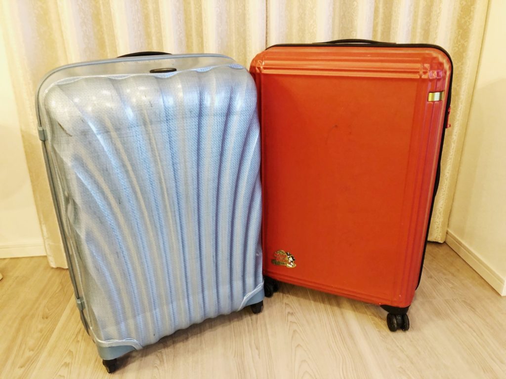 海外旅行用にキャリーバッグ を買おうとしてる方ちょっと待って！実際