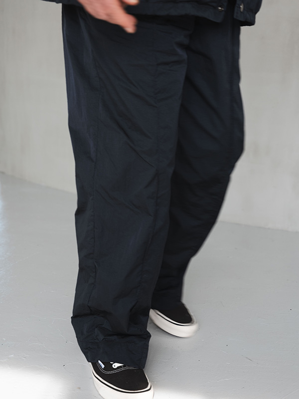 Wide Dad 「クールなDadの等身大な着こなしを」アーバンリサーチによる