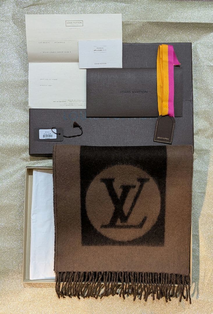 極美品　ルイヴィトン　LOUISVUITTON　エシャルプカーディフ　マフラー LOUIS VUITTON（ルイ・ヴィトン） 【極美品】LOUIS VUITTON マフラー