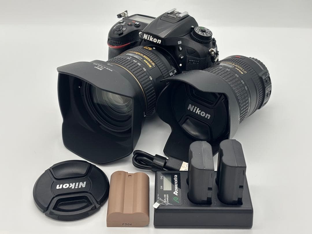Nikon D7200＋レンズ2本 Nikon D7200 Dual Lens Camera Kit w/18-55mm VR II & 70-300mm Lens