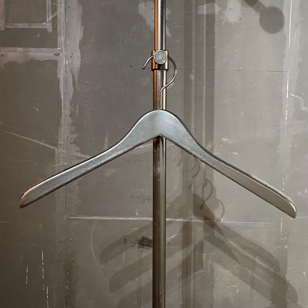 木製ハンガー　ハンガーまとめ売り　ハンガー　ブラック　黒　411本　専用ページ TAMATOSHI 爆買WEEK3％値引き｜木製ハンガー 20本セット バー付き バー