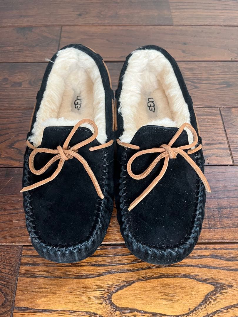 UGG アグ ダコタ モカシン ブラック 23cm 楽天市場】アグ ダコタ UGG モカシン レディース ブラック 黒 ブラウン